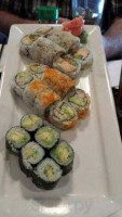 Lakeview Pearl Sushi Asian Bistro food