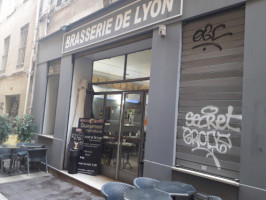 Sarl Brasserie De Lyon inside