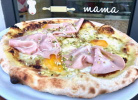 Pizzeria Mama food