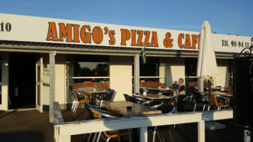 Amigos Pizza Grill inside