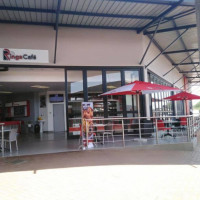 Ringa Cafe Jubilee Mall inside