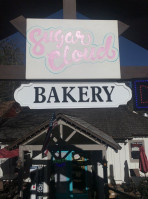 Sugar Cloud Baking Company inside