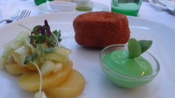 Appiano - Das Gasthaus food