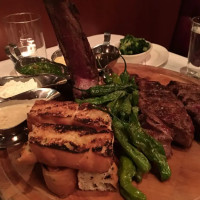 Alfred's Steakhouse food