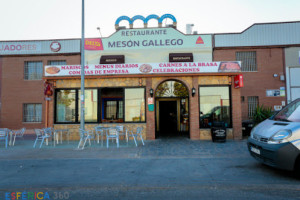 Meson Gallego outside