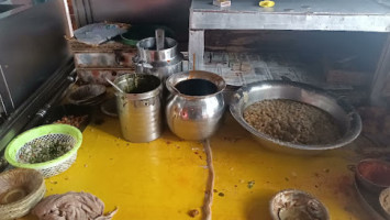 Rajendra Chaat Bhandar food