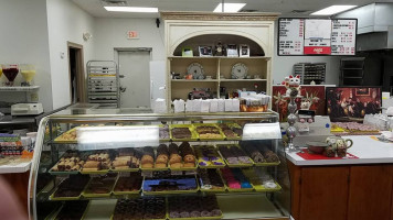 Mary Lee Donuts food