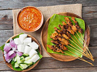 Pak Lee Satay Putra Perdana food