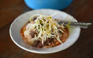Phi Nui Somtam food