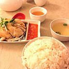 Tak Chee House food