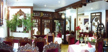 Restaurant Indian Palace food