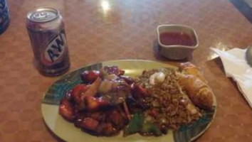 China Inn food