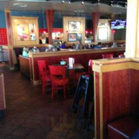 Red Robin Gourmet Burgers And Brews food