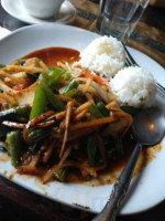 Ruen Thai food