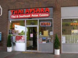 Thai Apsara outside