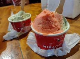 Gelateria Miracolo food