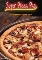 Super Pizza Pan food