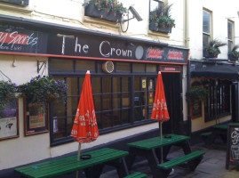 The Crown J.w. Basset Pub inside