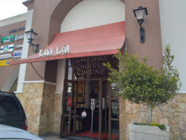 Lai Lai outside