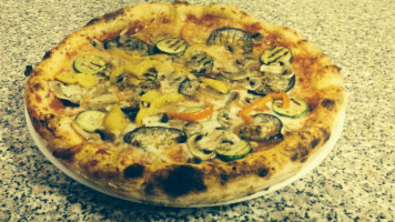 Pronto Pizza Di Centoducati Francesco Paolo food