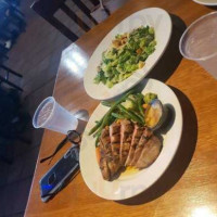 Pusser's Caribbean Grille food