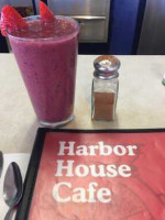 Harbor House Cafe food