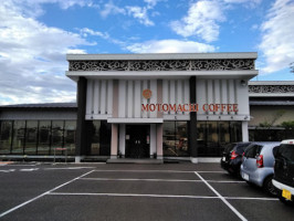 Motomachi Coffee outside