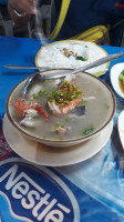 Khrua Satha Phon food