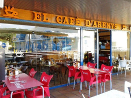 El Cafe D'arenys inside