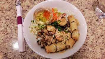 Pho Thang Long food