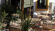 Vivo Y Cocina outside