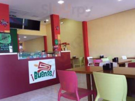 Buenas! Paletas Cafe Cia inside