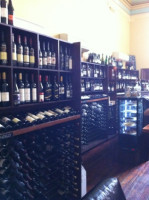 Wine Bank on View food