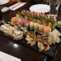 Unki Sushi food
