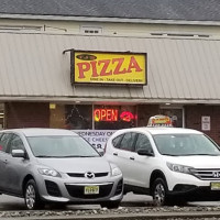 Tj's Pizza Cafe outside