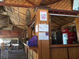 Sunshine Café Thaton Town inside