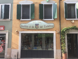 Pastificio Artigianale Menini outside