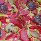 Sarah Pizza Medan food