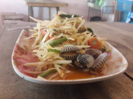 ส้มตำกาฬสินธุ์ food