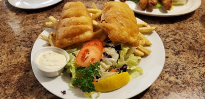 Smile's Seafood Cafe Ltd food
