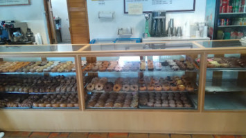 Donas Donuts food