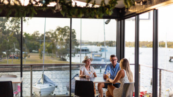 Noosa Yacht and Rowing Club food