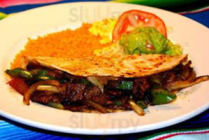 Brinco's Mexican Grill Cantina food