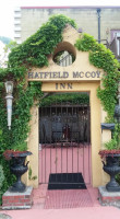 Hatfield Mccoy Resort/inn inside
