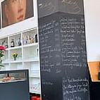 Wallraf-Richartz Cafe inside
