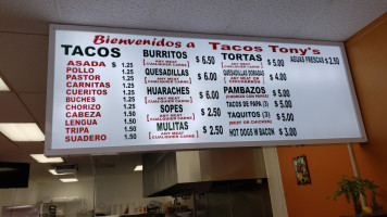 Tony's Tacos inside