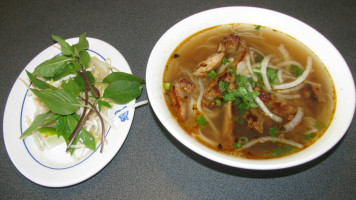 Pho Vietnam 999 food