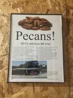 Circle's Pecans Country Store food