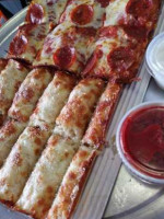 La Strada Pizza & Pasta food