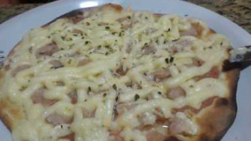 Pizzaria 2001 food